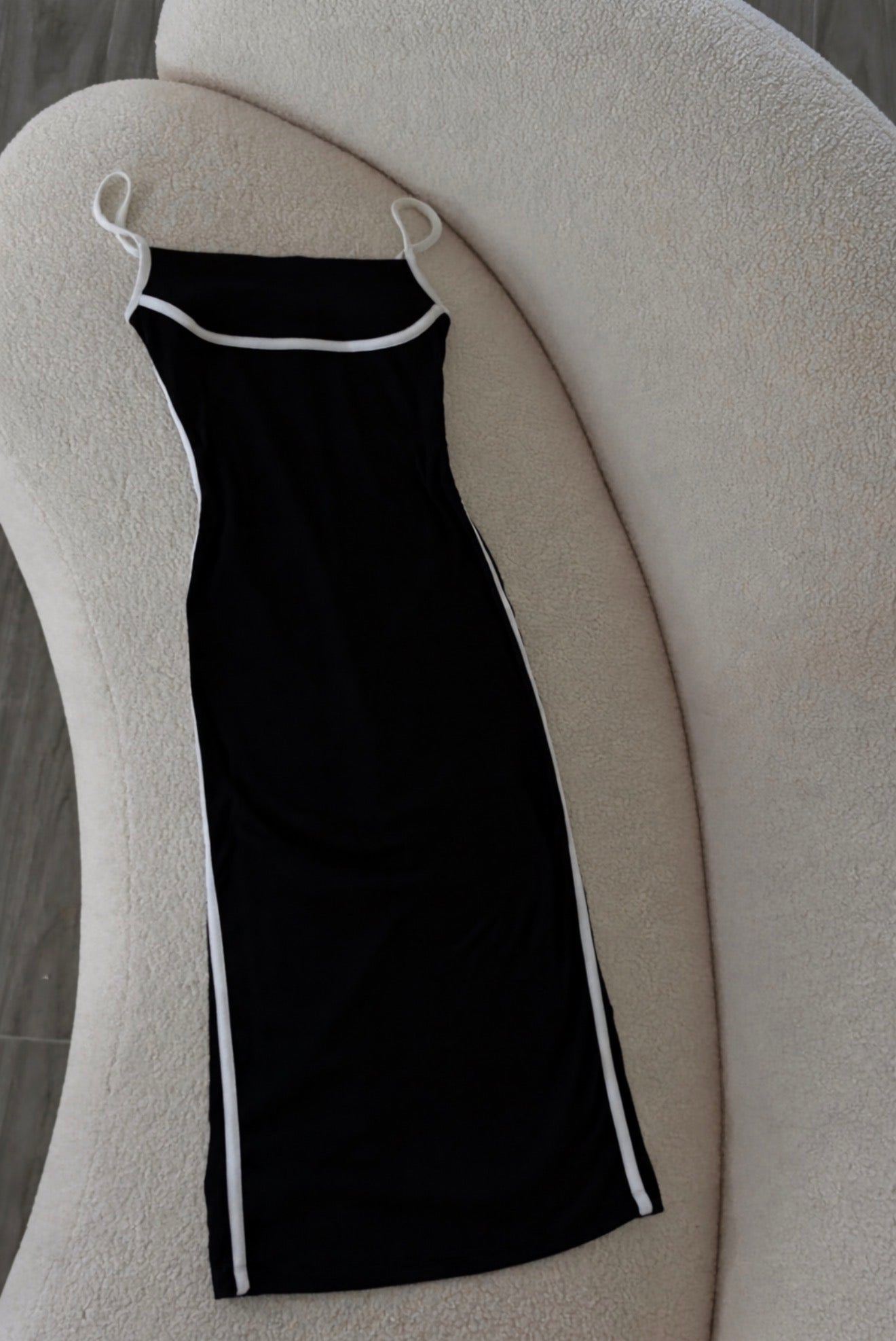 Sasha Black Dress