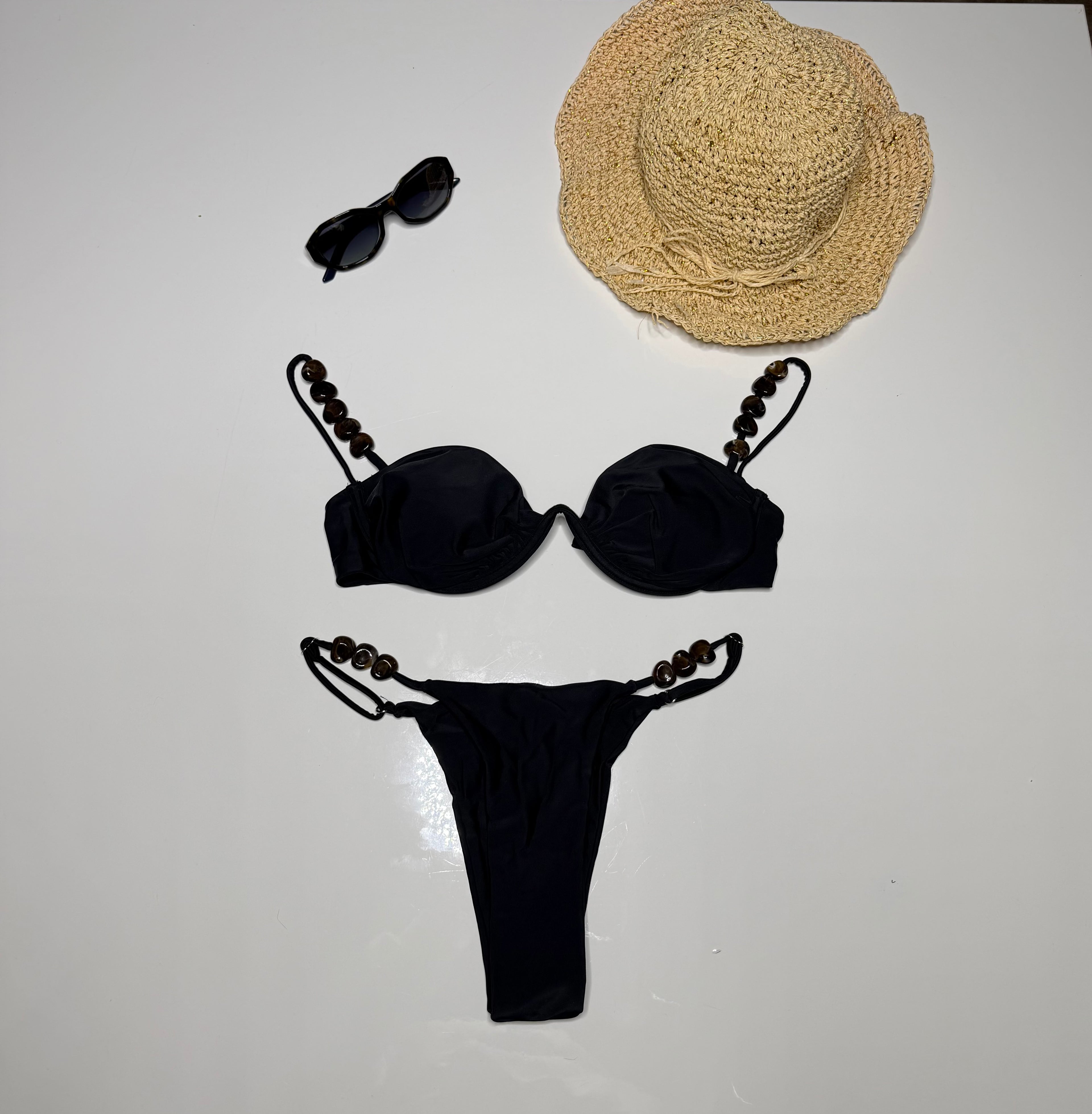 Amyra Bikini Set 2 Piece